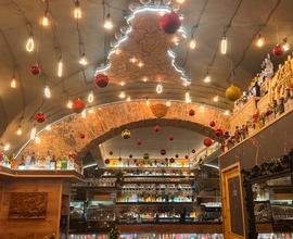 Lounge bar / pub