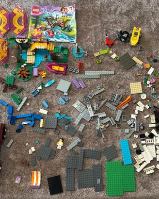 Stock pezzi lego vari. Set incompleti