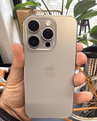 I PHONE 15 PRO