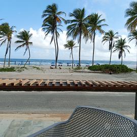 Stabilimento balneare con ristorante