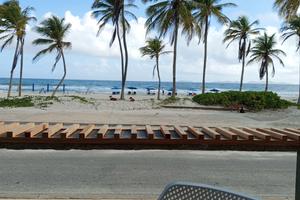 Stabilimento balneare con ristorante