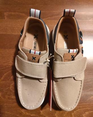 Scarpe Xti da bambino n. 30 nuove