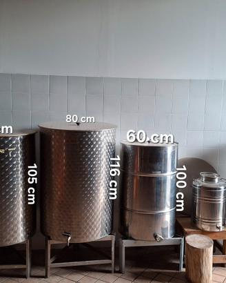 Botti Fusti Inox per Vino e Olio 400L 500L 300L 