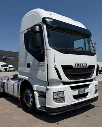 Trattore stradale Iveco Stralis 500 HI-WAY impiant