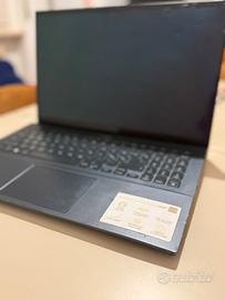 ASUS Zenbook Pro 15 OLED UM535Q - potente-rotto