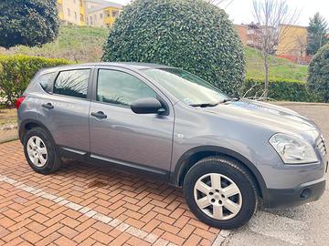 Nissan Qashqai 1.6 benzina unico proprietario