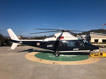 Elicotteri Agusta A109 colore "Blu notte