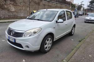 DACIA Sandero 1.2 16V