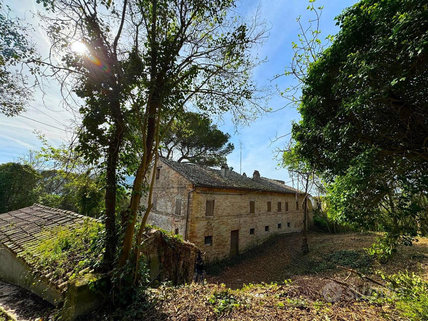 Casa Colonica con Terreno - Sant'Elpidio a Mare - Vista 2