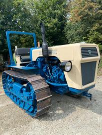 trattore cingolato Lamborghini 340