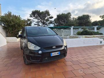 Ford S Max 2010