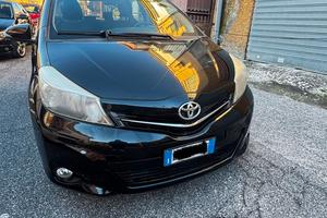 toyota yaris del 2013