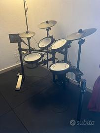 Batteria DRUMS digitale ROLAND pari al nuovo