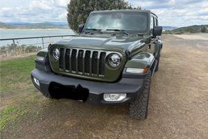 Jeep Wrangler Sahara ibrida