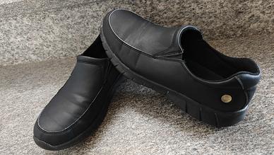Scarpe Suecos da sala ristorante
