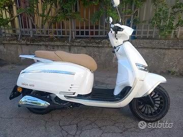 NUOVO SCOOTER BENELLI Keeway Iskia 125