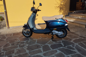 Vespa 50
