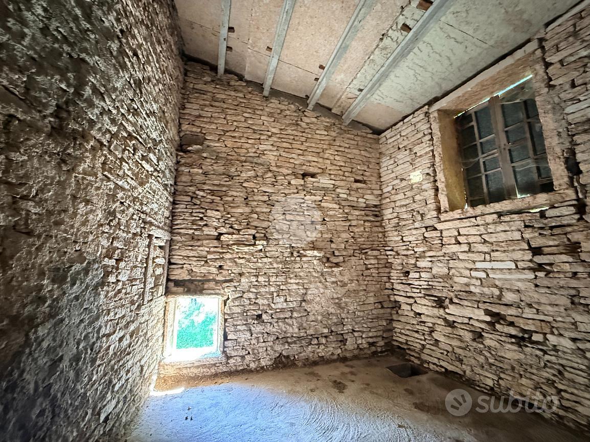 RUSTICO A FUMANE - Vista 3