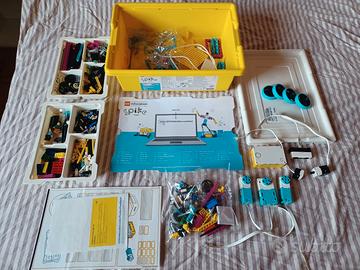 LEGO SPIKE Prime set di robotica programmabile