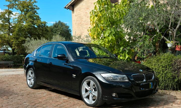 BMW 330d xDrive manuale del 2011