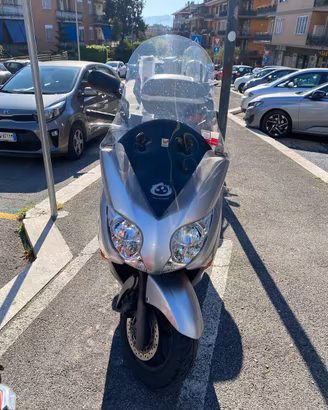 Honda Forza 250