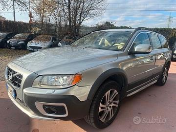 Volvo XC 70 XC70 D5 AWD Momentum, AUTOMATICA!!!