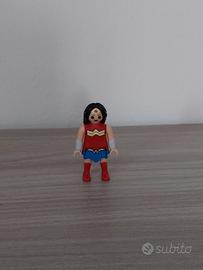 Wonder Woman Sorpresine DC Playmobile Kinder S
