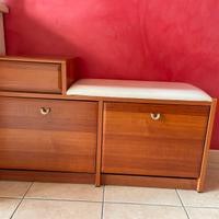 Scarpiera con seduta