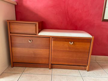 Scarpiera con seduta