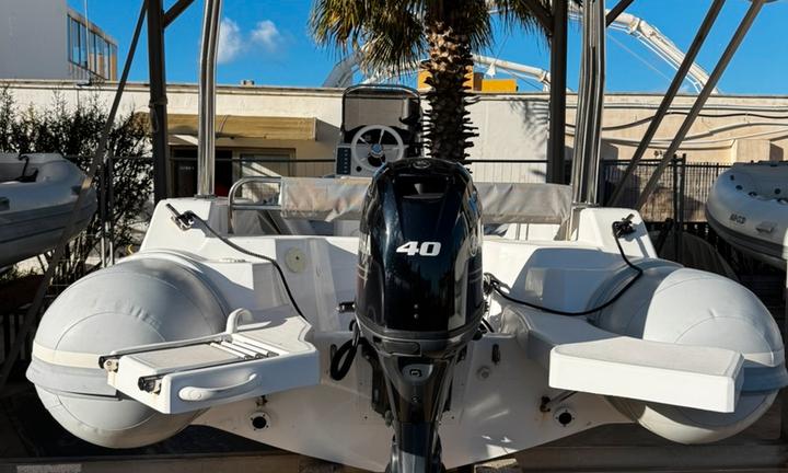 Gommone Red Sea 620 Yamaha 40/70 Supreme