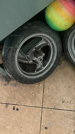 Gomme peugeout  vivacity 50cc