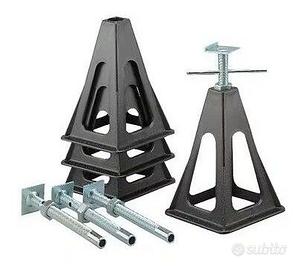 Martinetti stabilizzatori camper