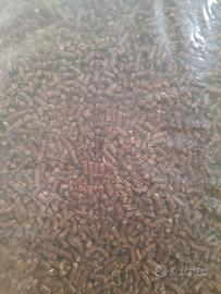 Pellet per caldaie legna nocciolino