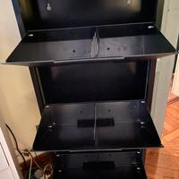 Scarpiera verticale nera