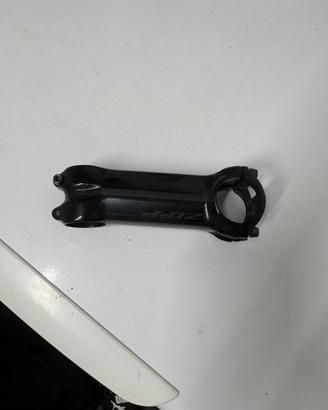 Attacco Manubrio Zipp da 110 mm