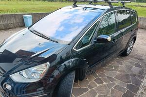 Ford S Max Titanium