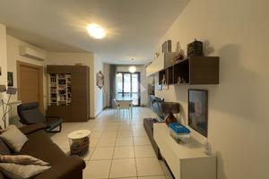 3 LOCALI A TERNI