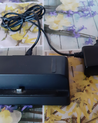 Basetta di ricarica micro usb e usb c