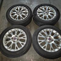 Cerchi In Lega Da 15" Per Fiat Grande Punto Evo