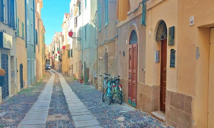Alghero A DUE PASSI DAI BASTIONI