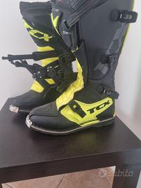 stivali da cross ed enduro