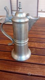 Caraffa in peltro