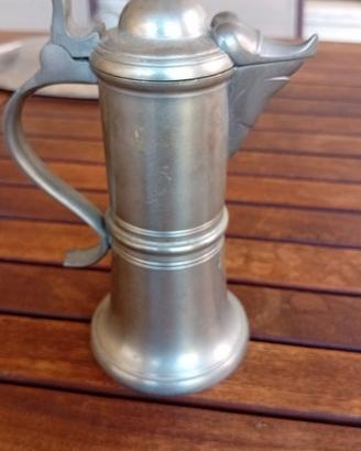 Caraffa in peltro