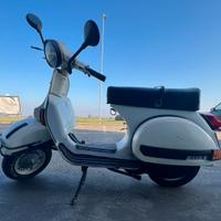 Piaggio Vespa PX 125