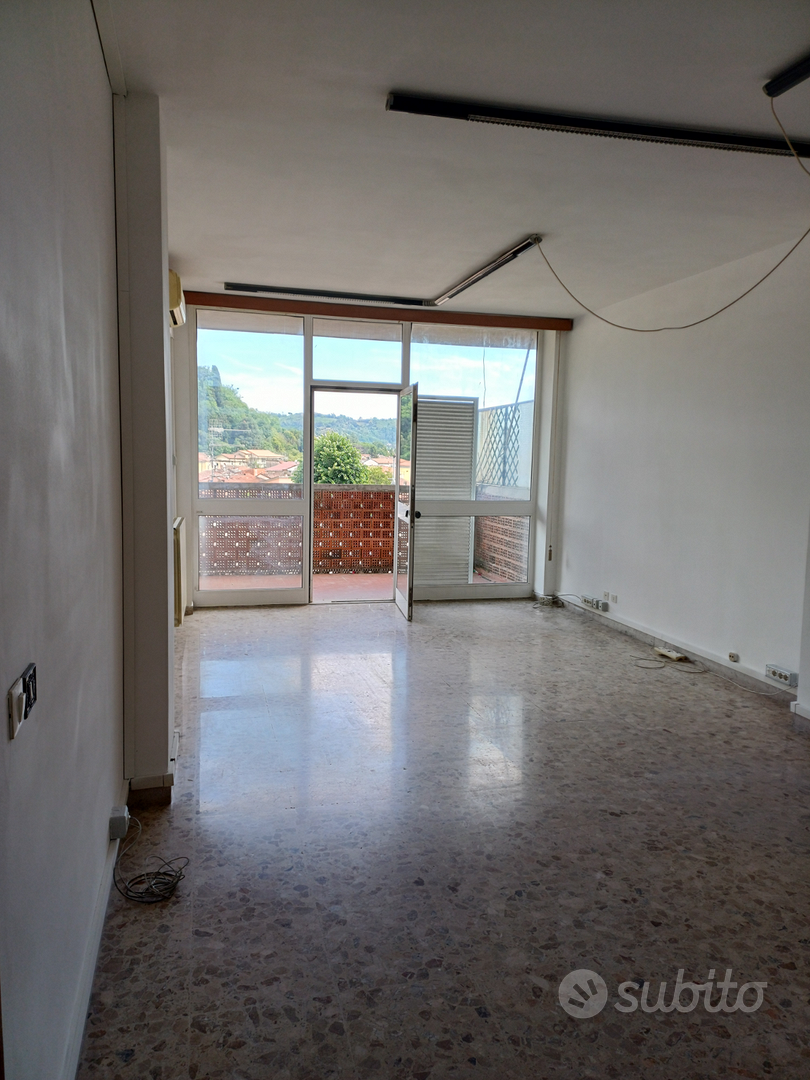 Apartment in Carrara, Massa-Carrara - Vista 4
