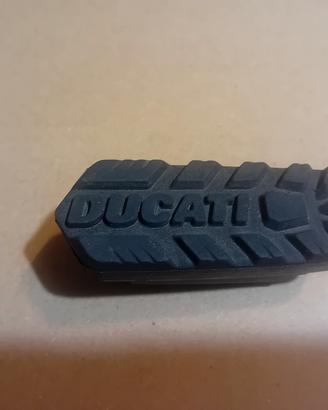 Copripedana in gomma DX 76510021A Ducati 