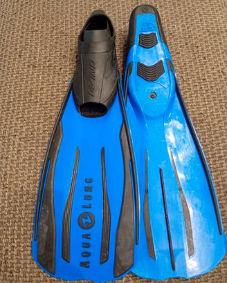 Pinne Aqualung Wind taglia 34-35