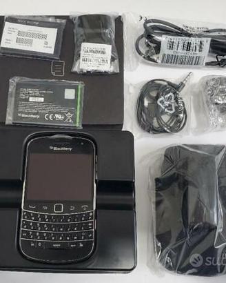 NUOVO BlackBerry Bold 9900 Touch Vintage Qwerty