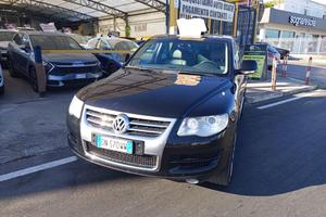 VOLKSWAGEN Touareg V6 TDI aut. Executive