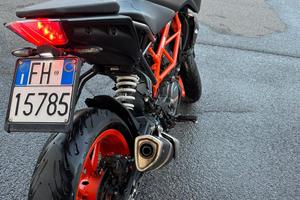 KTM Duke 125 -09/2023 - perfette condizioni